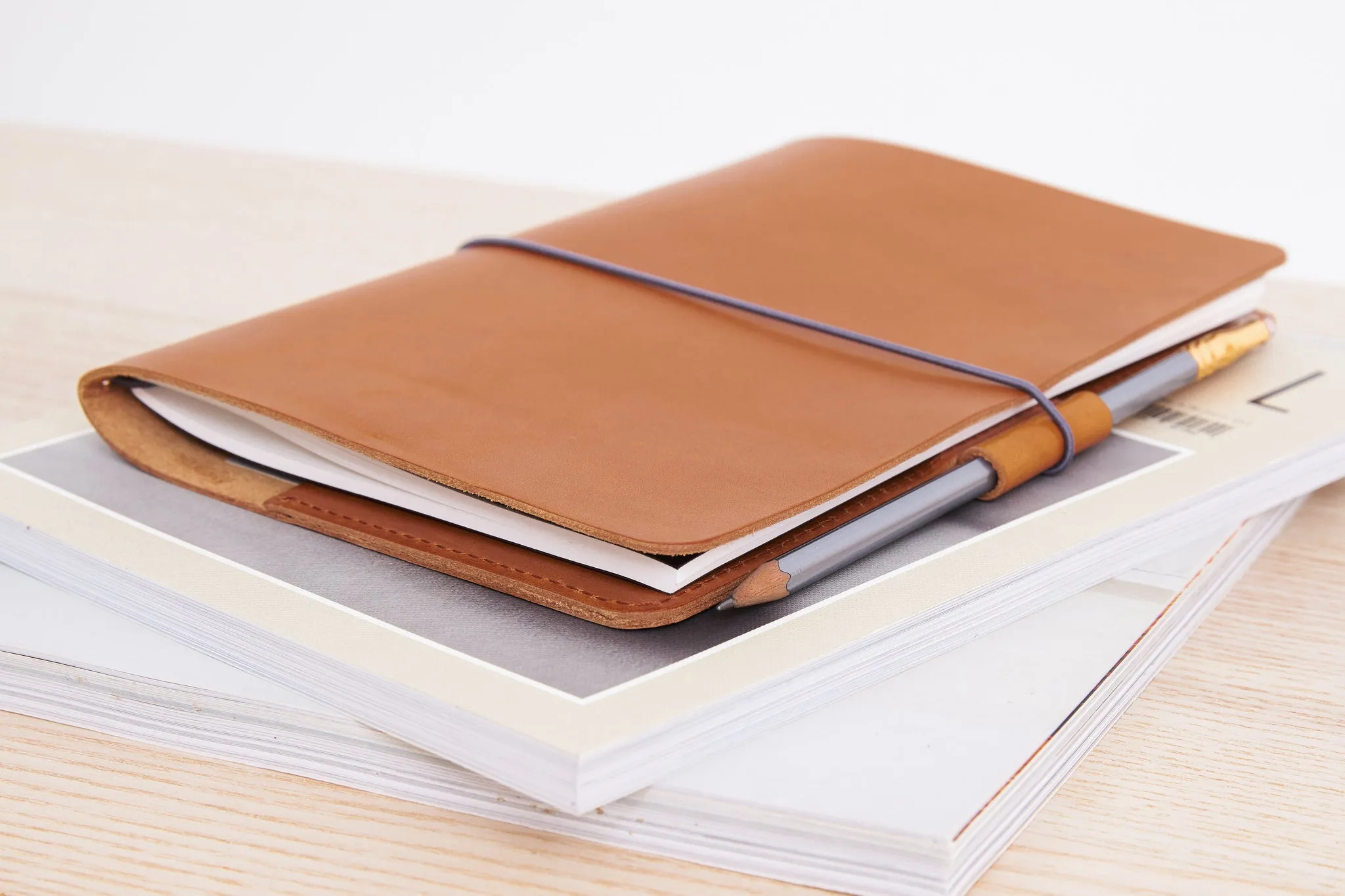 Travelers Journal / Tanned