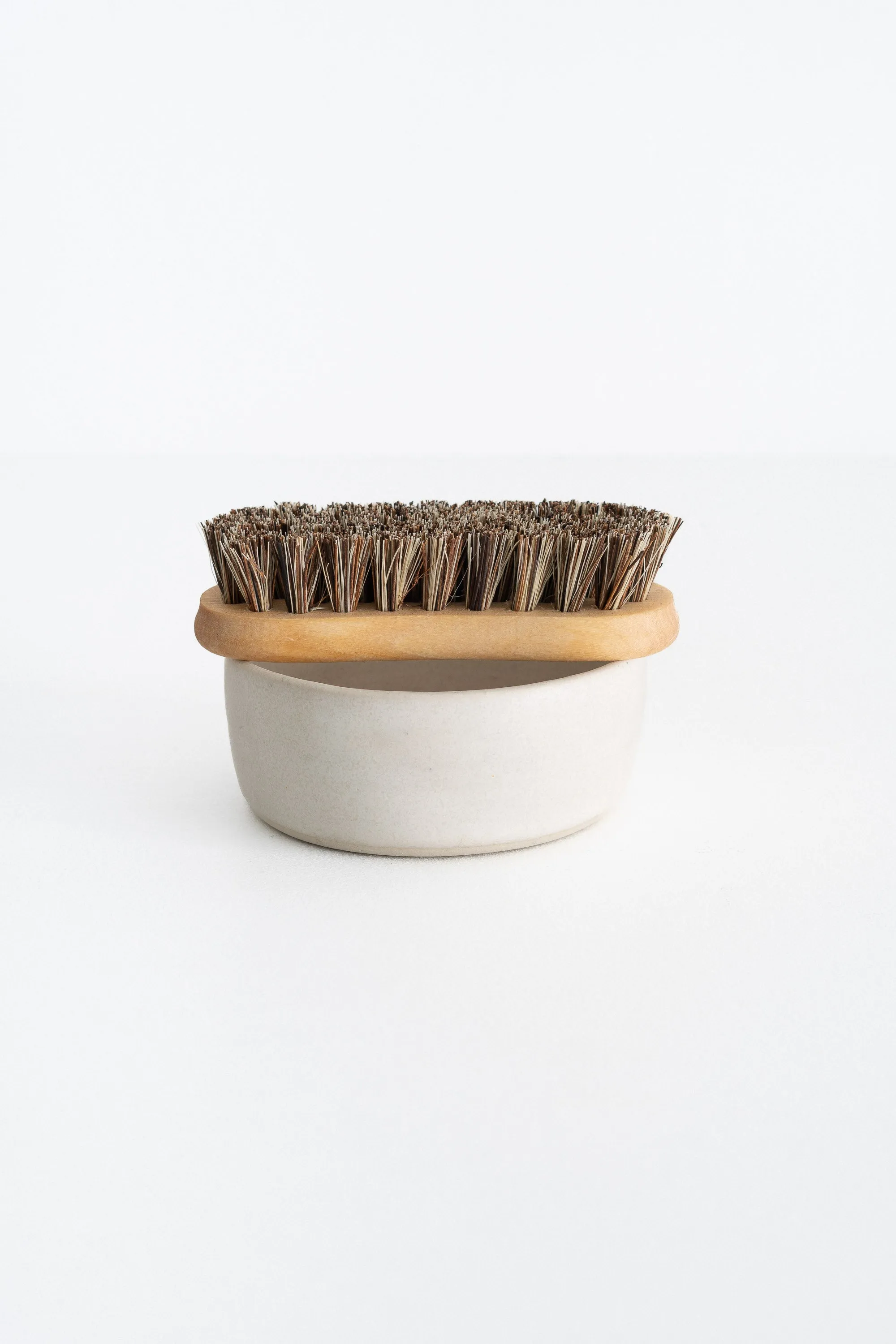 VEGETABLE BRUSH