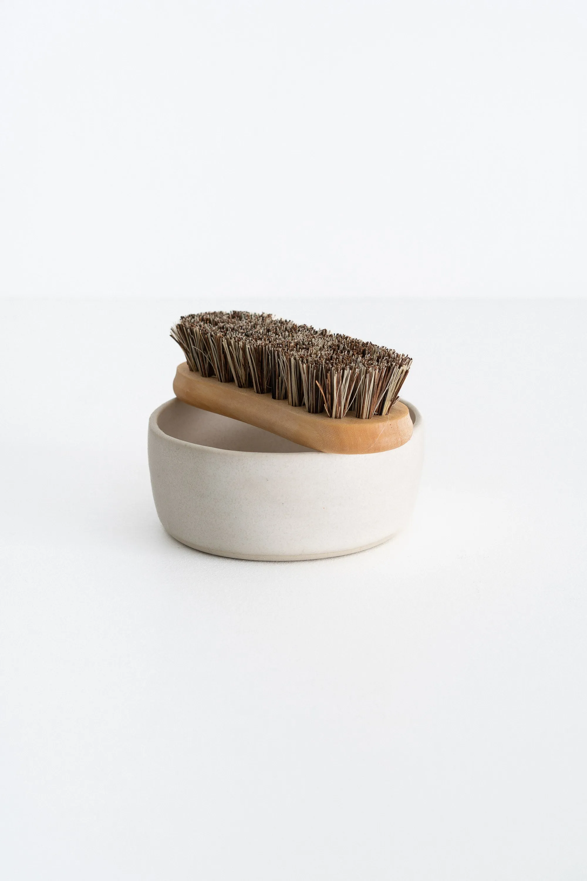 VEGETABLE BRUSH